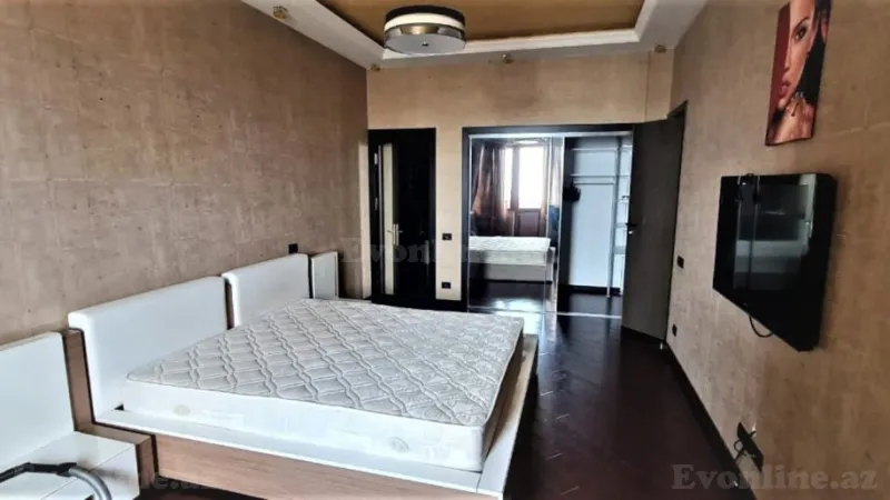 Kirayə verilir 4 otaqlı Mənzil Yeni tikili 220 m² Xətai m. - şəkil 7