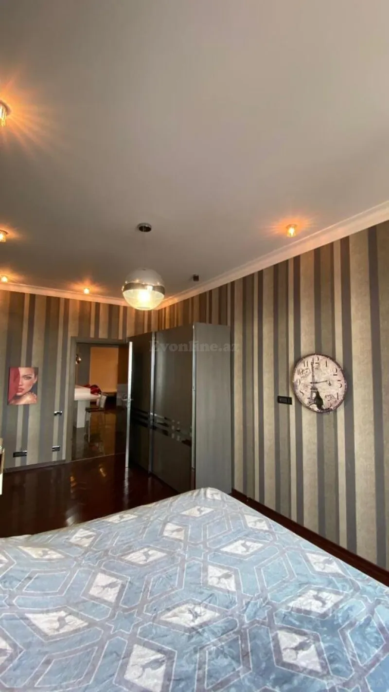 Kirayə verilir 4 otaqlı Mənzil Yeni tikili 220 m² Xətai m. - şəkil 14