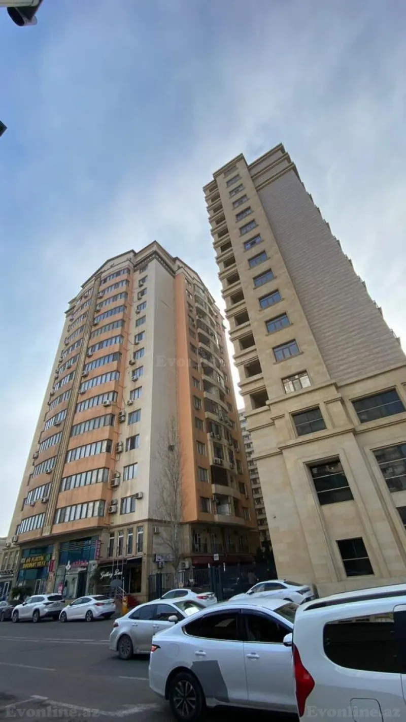 Kirayə verilir 4 otaqlı Mənzil Yeni tikili 220 m² Xətai m. - şəkil 25