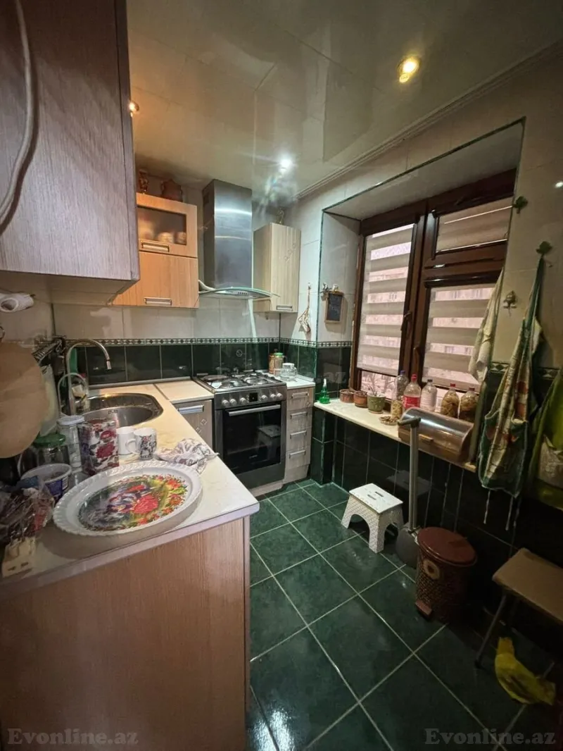 Satılır 3 otaqlı Mənzil Köhnə tikili 70 m² Neftçilər m. - şəkil 15