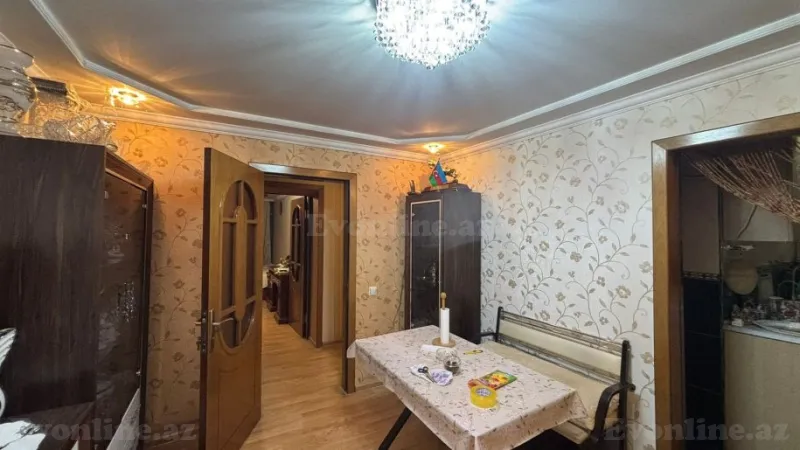 Satılır 3 otaqlı Mənzil Köhnə tikili 70 m² Neftçilər m. - şəkil 21