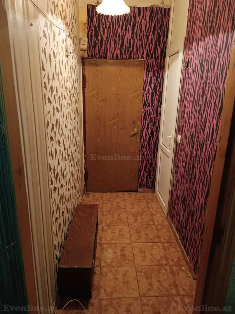 Kirayə verilir 2 otaqlı Mənzil Köhnə tikili 43 m² 4-cü mikrorayon - şəkil 5