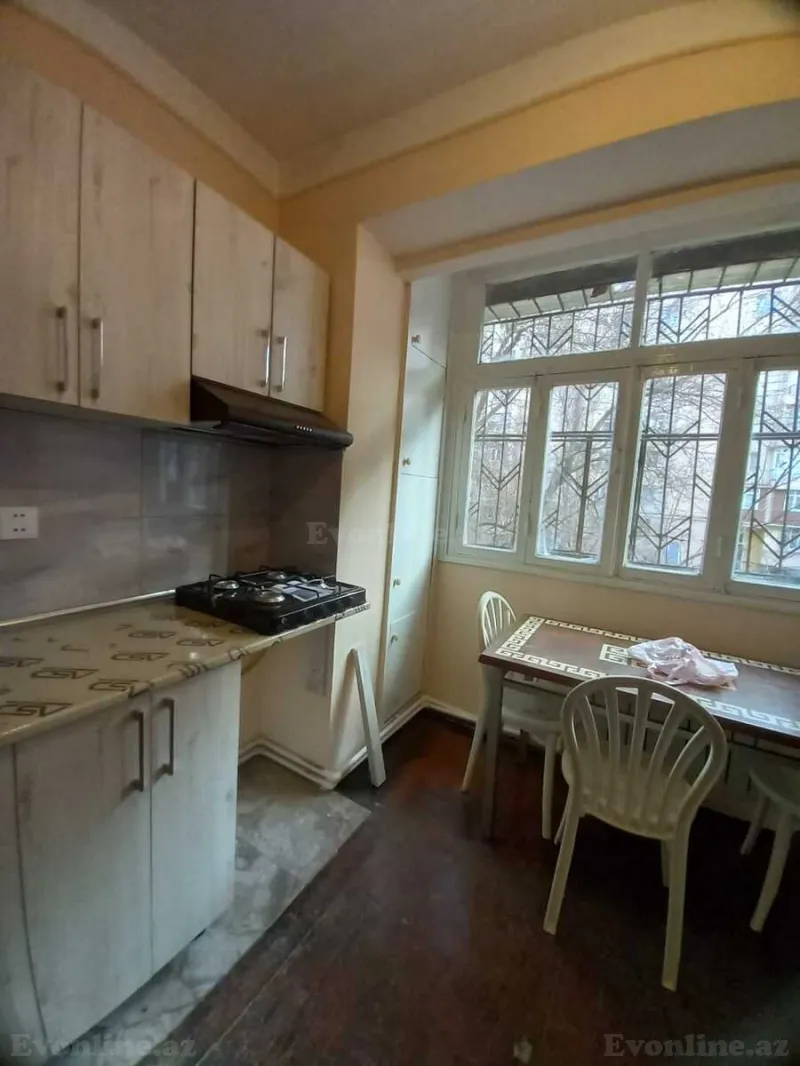 Satılır 2 otaqlı Mənzil Köhnə tikili 55 m² Qaraçuxur - şəkil 9