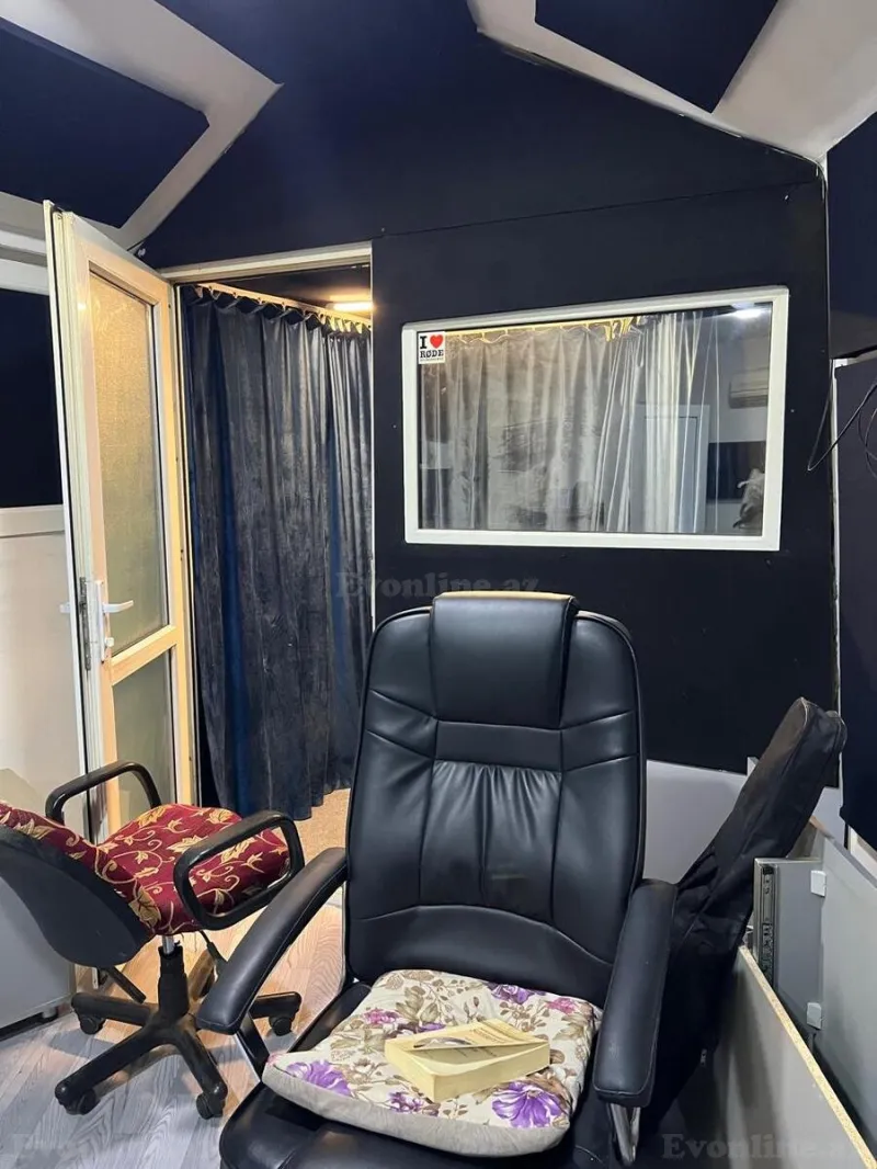 Kirayə verilir 2 otaqlı Mənzil Köhnə tikili 26 m² Bayıl - şəkil 2