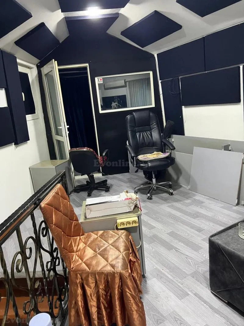 Kirayə verilir 2 otaqlı Mənzil Köhnə tikili 26 m² Bayıl - şəkil 3