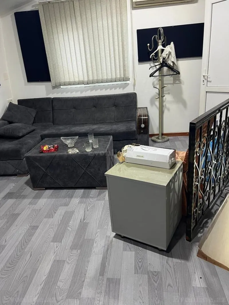 Kirayə verilir 2 otaqlı Mənzil Köhnə tikili 26 m² Bayıl - şəkil 4