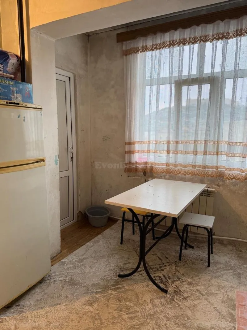 Satılır 2 otaqlı Mənzil Köhnə tikili 60 m² Qaraçuxur - şəkil 7