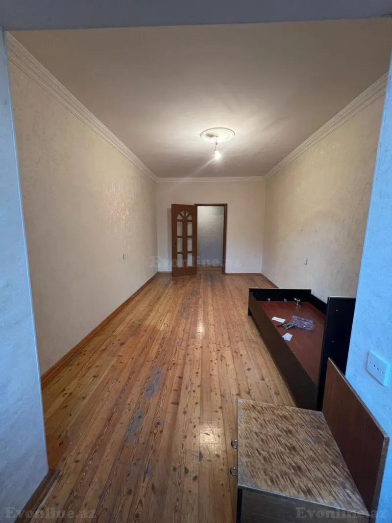 Satılır 2 otaqlı Mənzil Köhnə tikili 45 m² Yeni Yasamal - şəkil 2