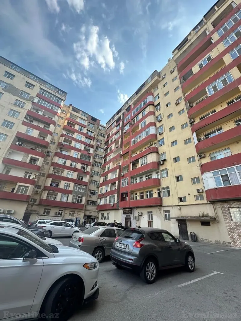 3 otaqlı Mənzil 115 m² Əhmədli m. Satılır