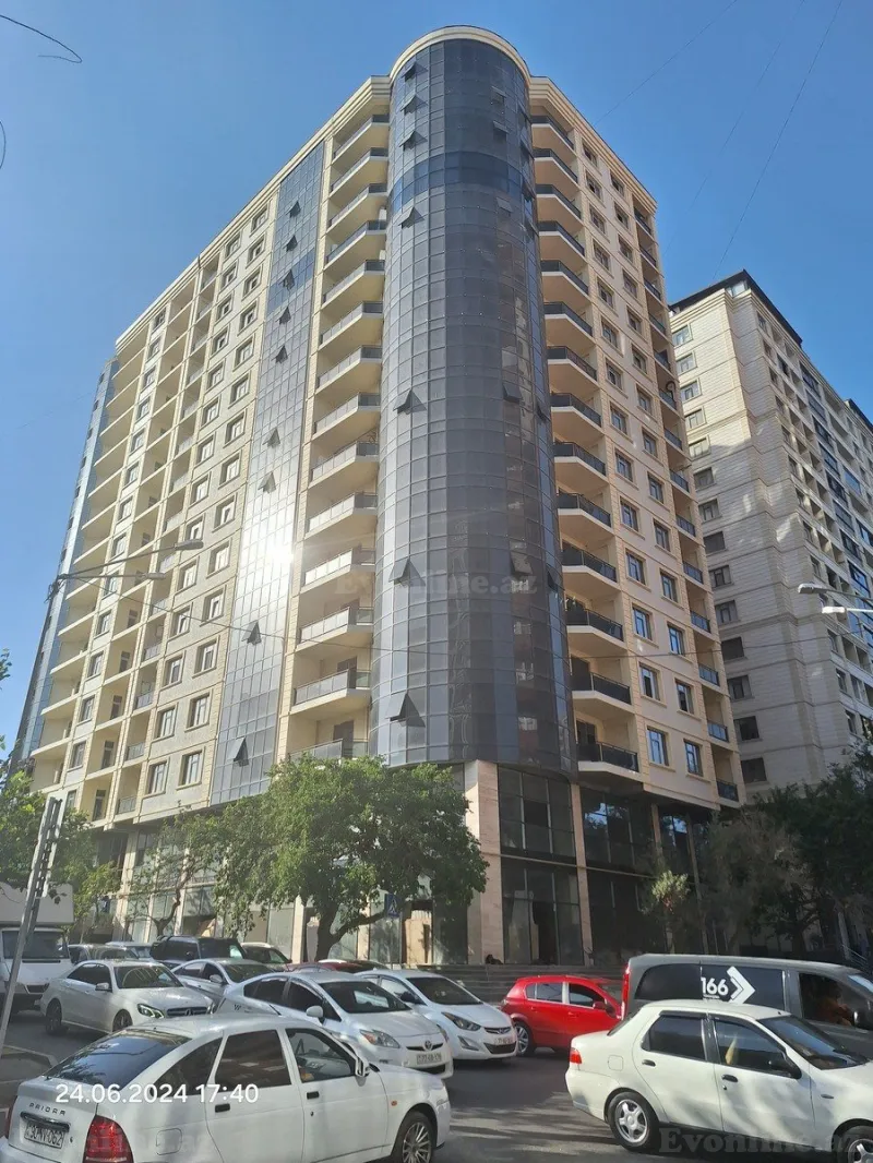 3 otaqlı Mənzil 113 m² Nərimanov r. Satılır