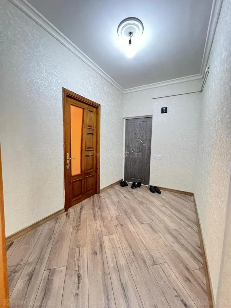 Satılır 4 otaqlı Mənzil Köhnə tikili 110 m² Yeni Yasamal - şəkil 6