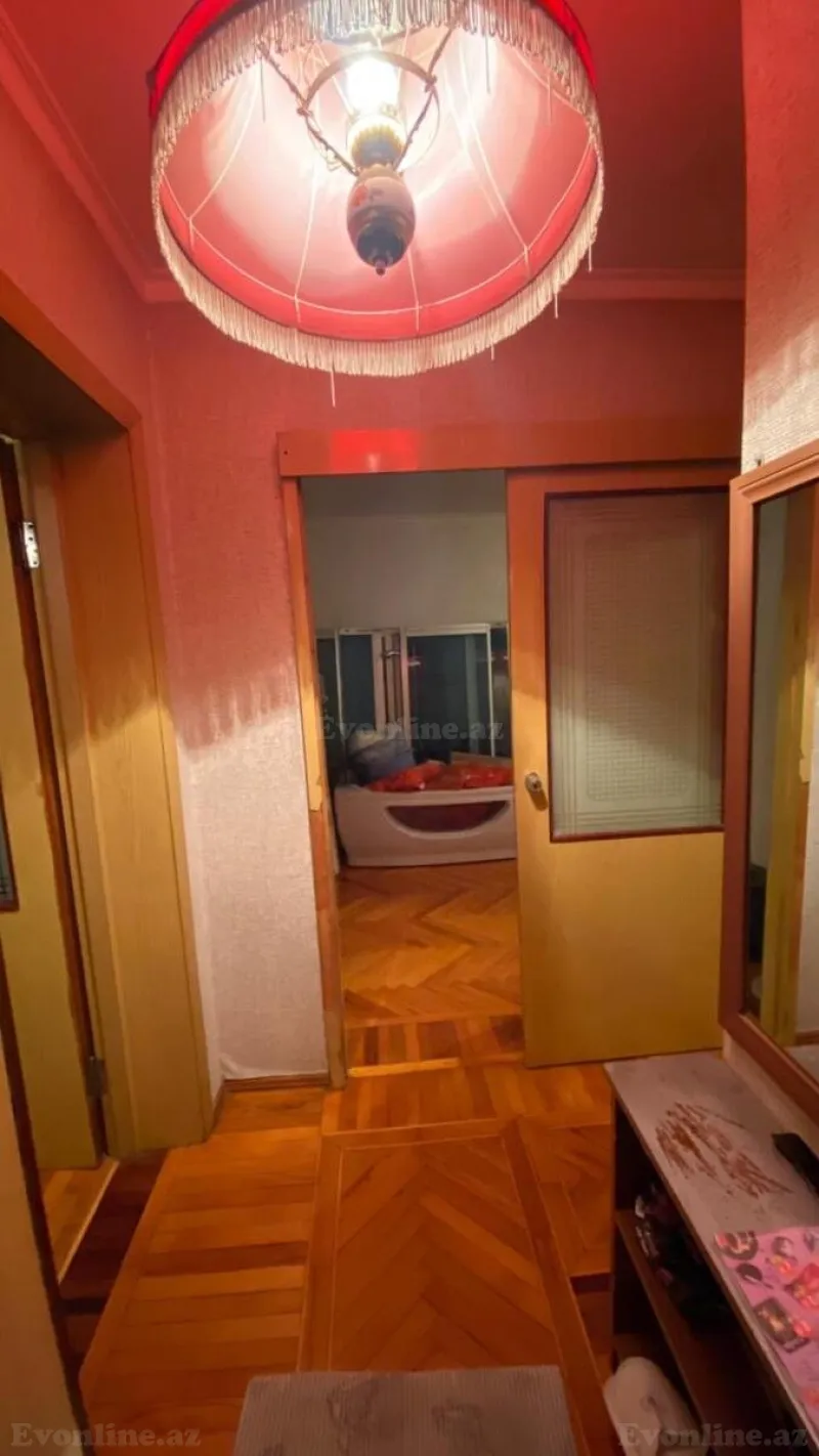 Satılır 2 otaqlı Mənzil Köhnə tikili 75 m² Nəriman Nərimanov m. - şəkil 5