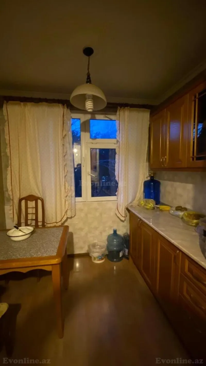 Satılır 2 otaqlı Mənzil Köhnə tikili 75 m² Nəriman Nərimanov m. - şəkil 10