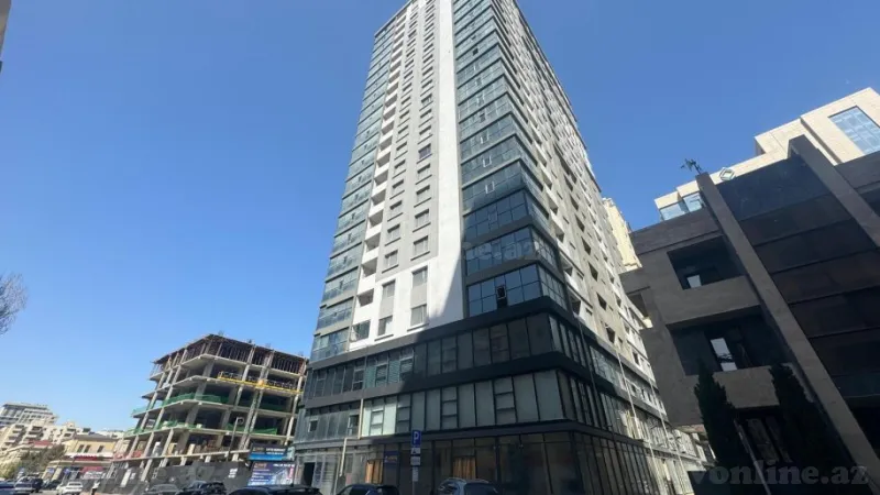 Satılır 4 otaqlı Mənzil Yeni tikili 185 m² Xətai m.