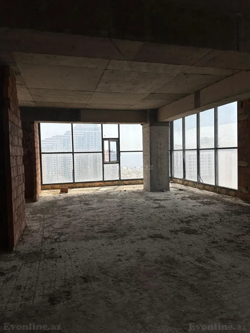 Satılır 4 otaqlı Mənzil Yeni tikili 185 m² Xətai m. - şəkil 2