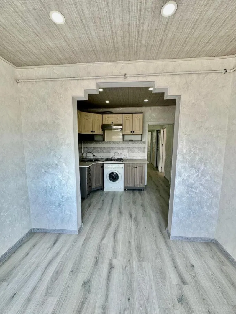 Satılır 2 otaqlı Mənzil Köhnə tikili 60 m² Suraxanı r. - şəkil 7