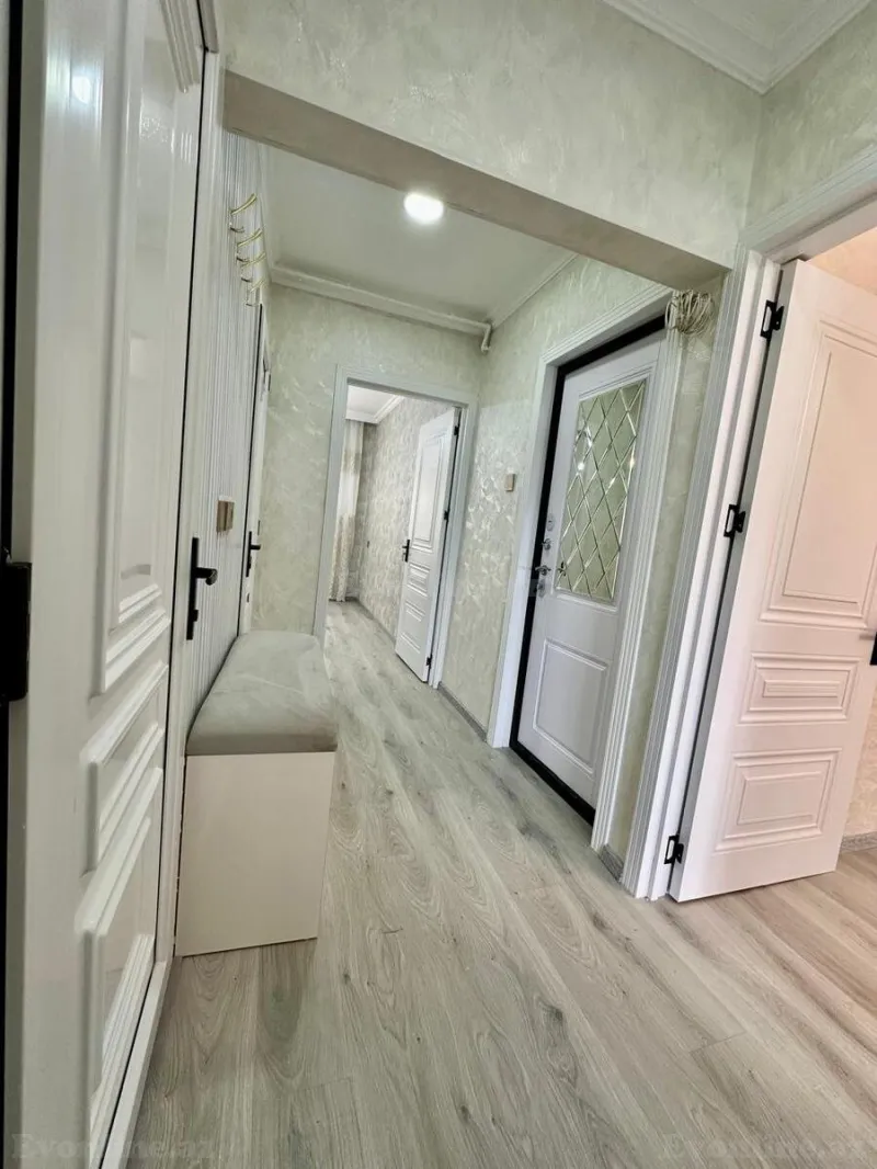 Satılır 2 otaqlı Mənzil Köhnə tikili 60 m² Suraxanı r. - şəkil 10