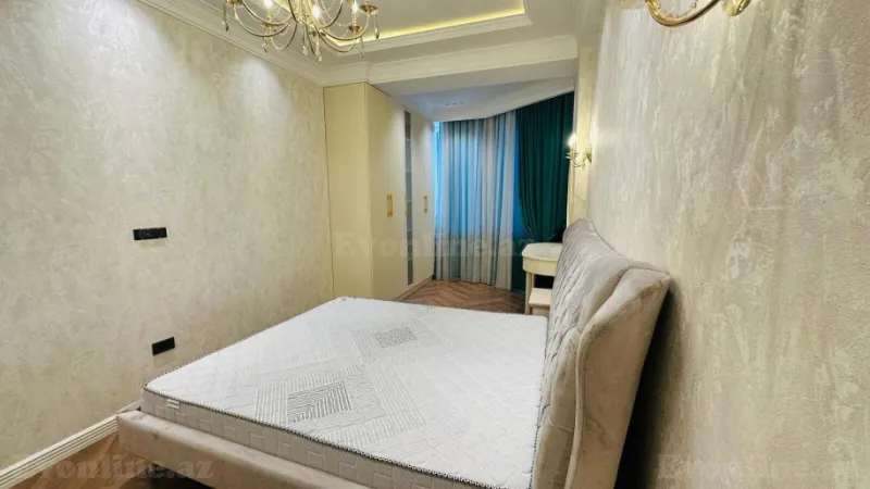 Kirayə verilir 3 otaqlı Mənzil Yeni tikili 141 m² Nəsimi r. - şəkil 8