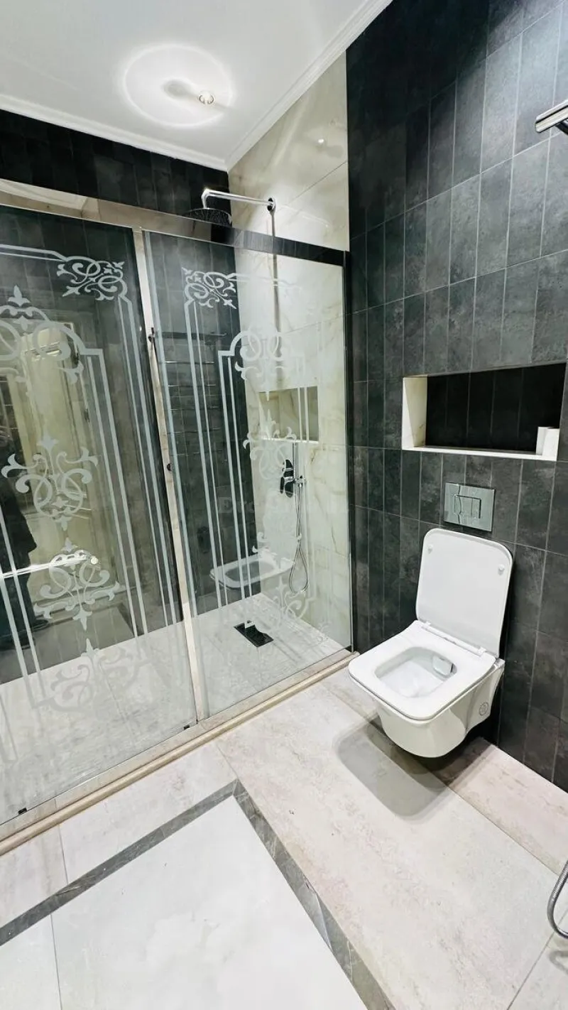 Kirayə verilir 3 otaqlı Mənzil Yeni tikili 141 m² Nəsimi r. - şəkil 25