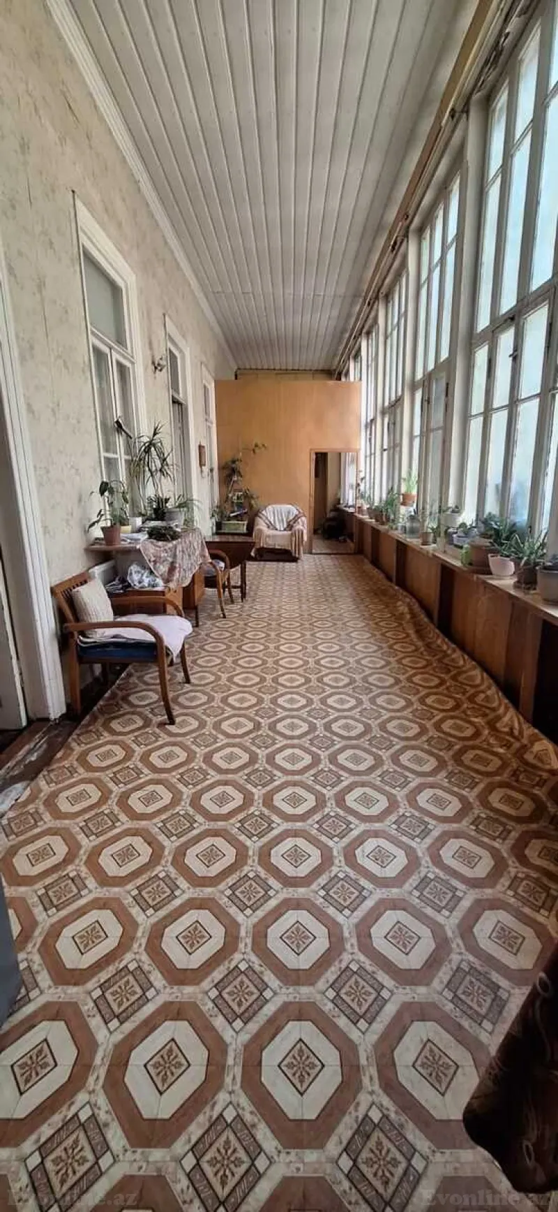 Satılır 3 otaqlı Mənzil Köhnə tikili 140 m² 28 May m. - şəkil 2
