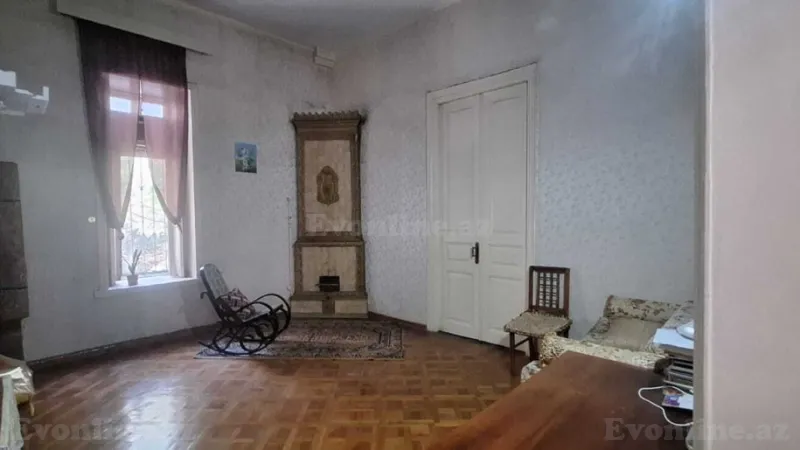 Satılır 3 otaqlı Mənzil Köhnə tikili 140 m² 28 May m. - şəkil 5