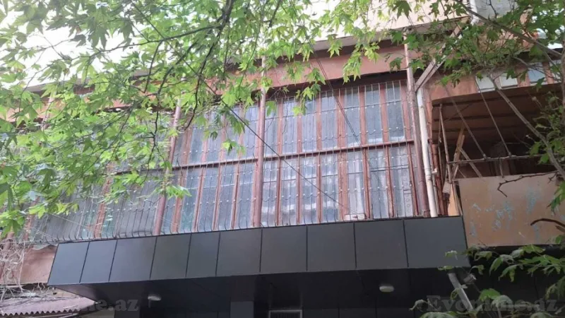 Satılır 3 otaqlı Mənzil Köhnə tikili 140 m² 28 May m. - şəkil 13