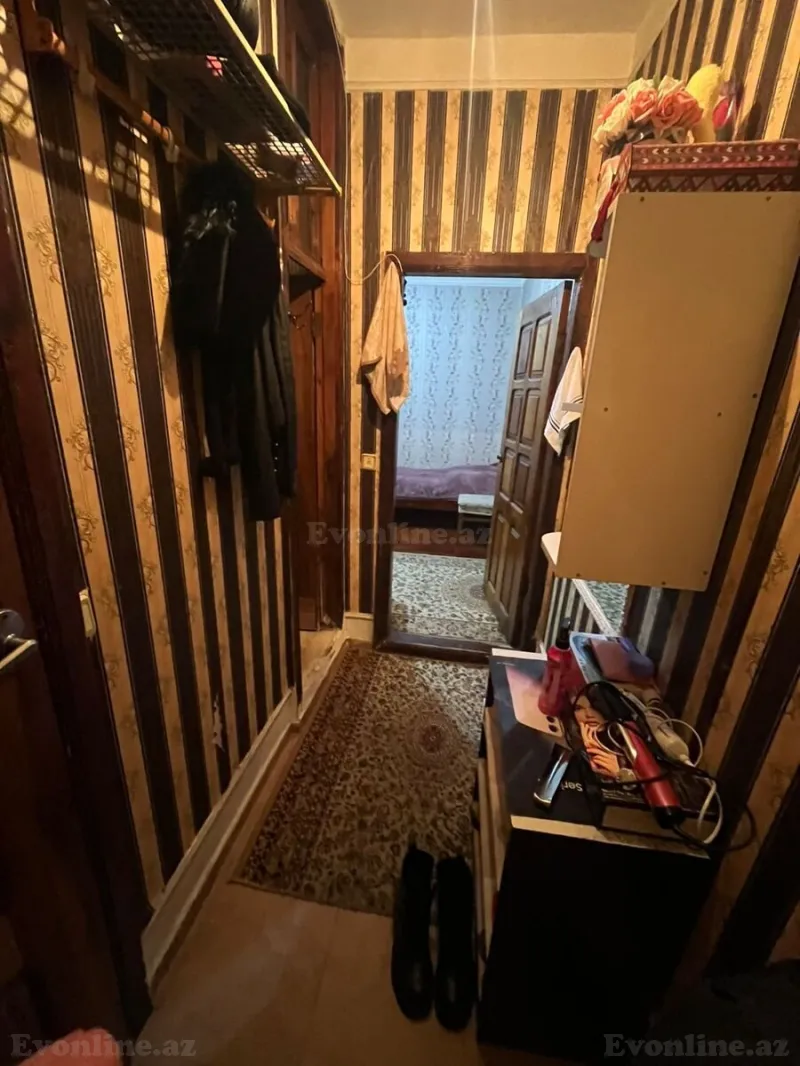Satılır 2 otaqlı Mənzil Köhnə tikili 55 m² 20 Yanvar m. - şəkil 3