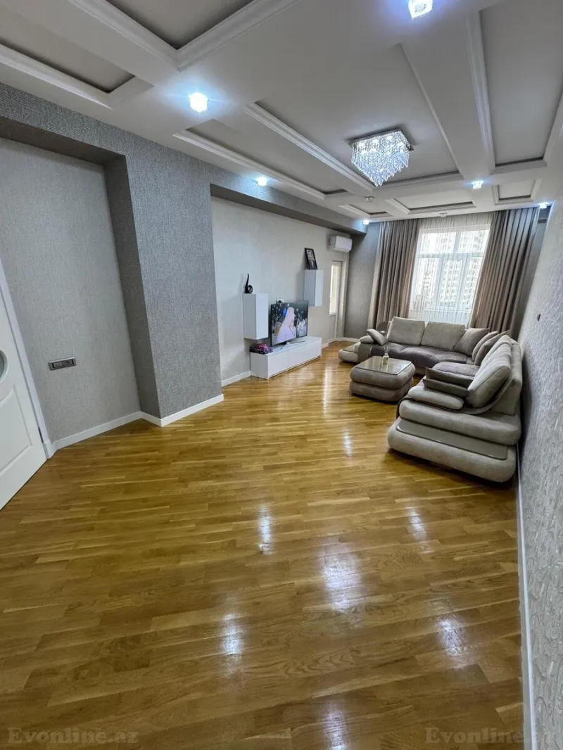 3 otaqlı Mənzil 127 m² Həzi Aslanov m. Satılır