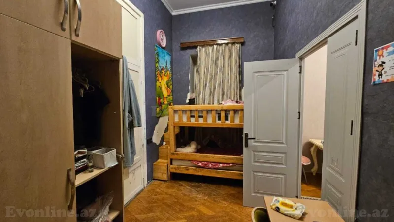 Satılır 2 otaqlı Mənzil Köhnə tikili 55 m² İçərişəhər m. - şəkil 5