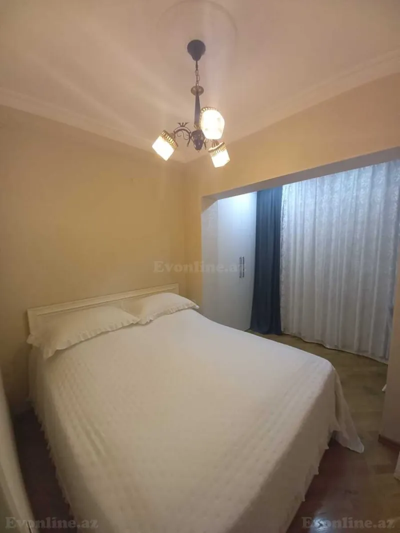 Satılır 2 otaqlı Mənzil Köhnə tikili 45 m² Nərimanov r. - şəkil 6