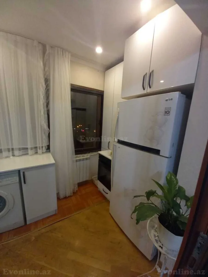 Satılır 2 otaqlı Mənzil Köhnə tikili 45 m² Nərimanov r. - şəkil 7