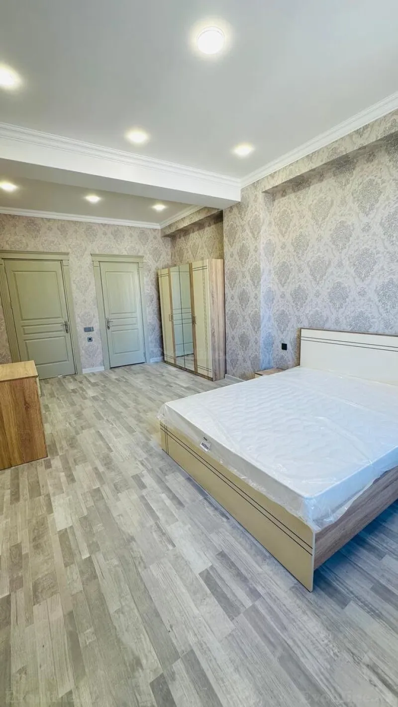 Kirayə verilir 4 otaqlı Mənzil Yeni tikili 180 m² Nəsimi r. - şəkil 14