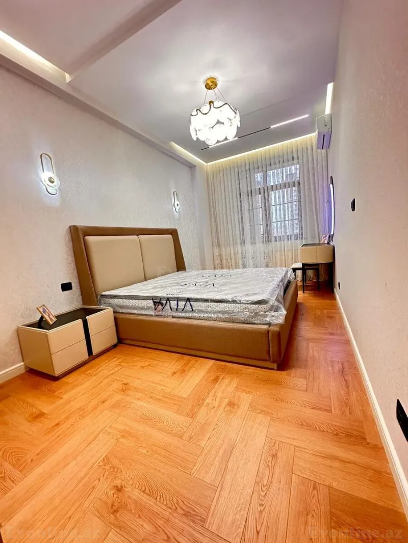 Satılır 2 otaqlı Mənzil Yeni tikili 64 m² Elmlər Akademiyası m. - şəkil 3