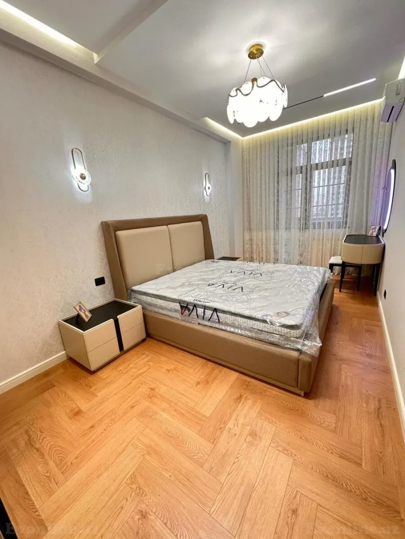 Satılır 2 otaqlı Mənzil Yeni tikili 64 m² Elmlər Akademiyası m. - şəkil 4