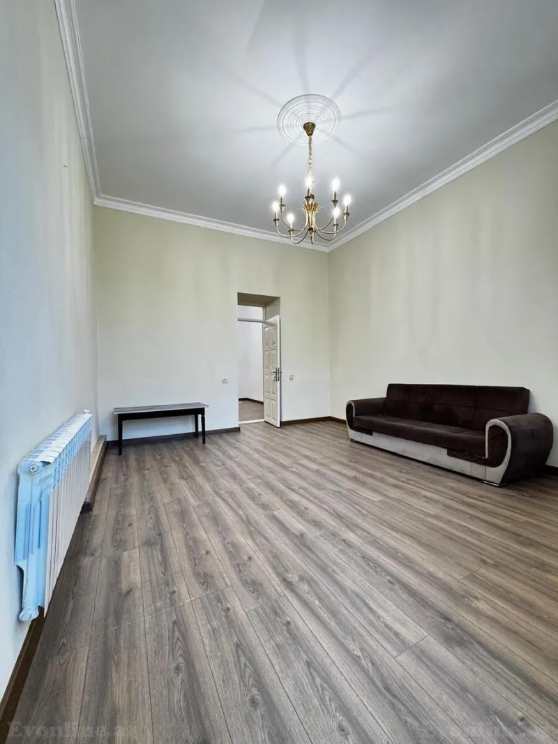 Kirayə verilir Ofis 90 m² 28 May m. - şəkil 6