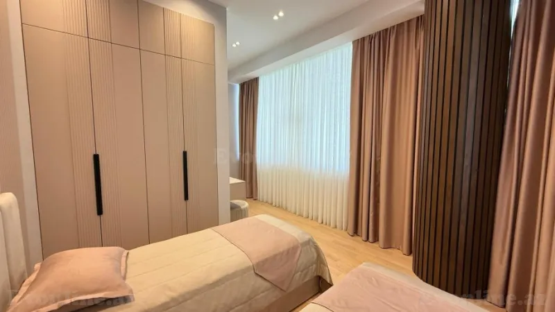 Kirayə verilir 3 otaqlı Mənzil Yeni tikili 140 m² Xətai r. - şəkil 17