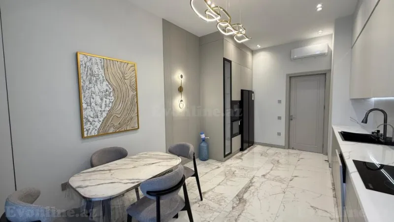 Kirayə verilir 3 otaqlı Mənzil Yeni tikili 140 m² Xətai r. - şəkil 21