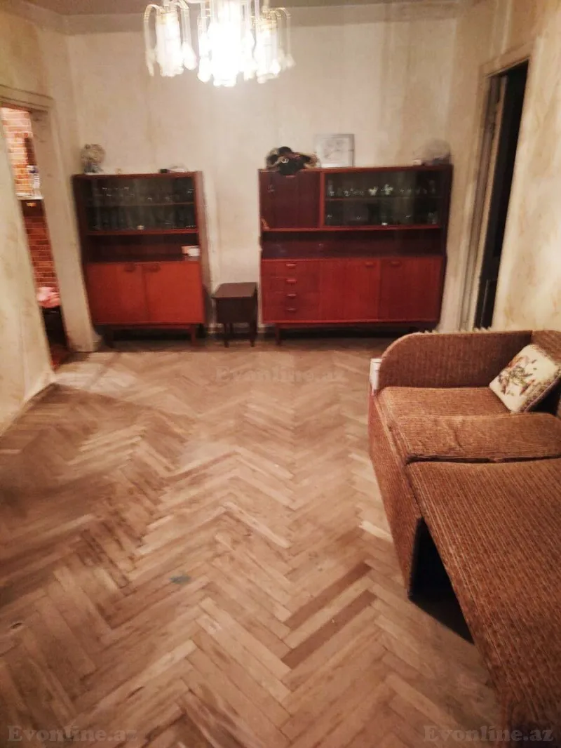 Satılır 2 otaqlı Mənzil Köhnə tikili 50 m² Elmlər Akademiyası m. - şəkil 5