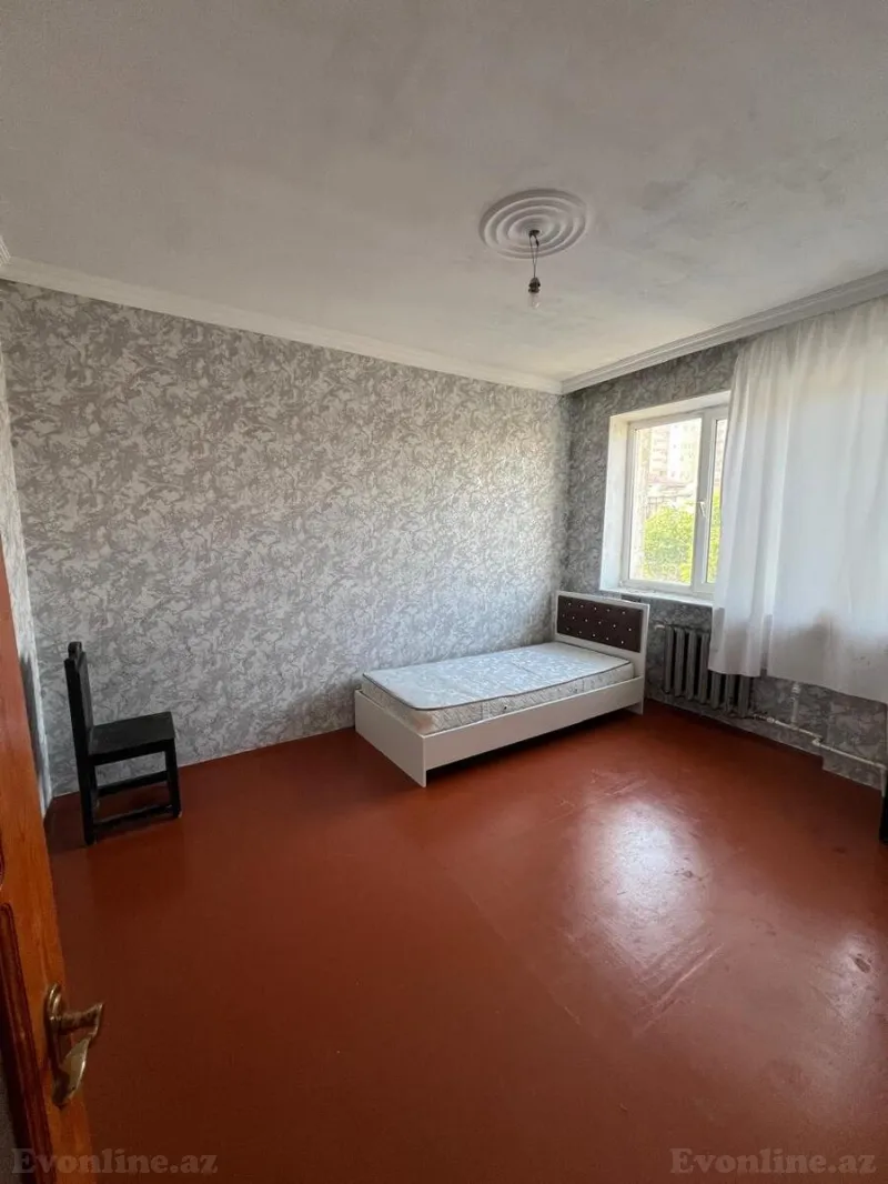 Kirayə verilir 2 otaqlı Mənzil Köhnə tikili 45 m² 7-ci mikrorayon - şəkil 4