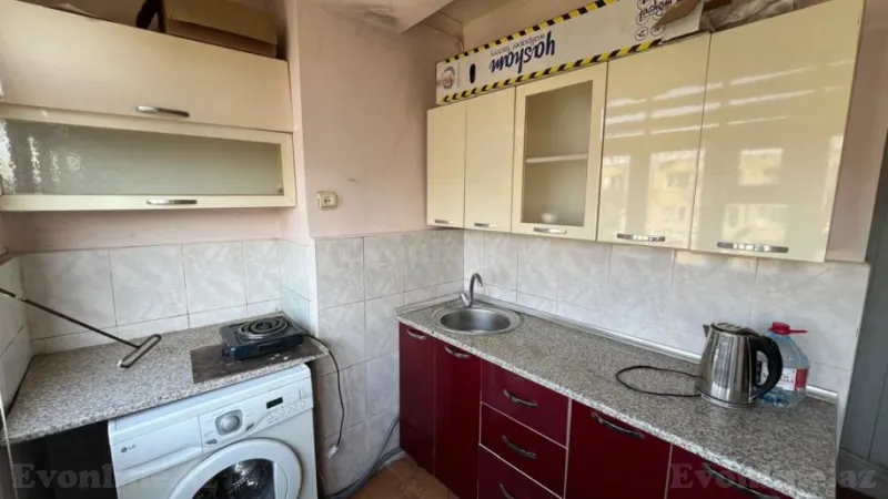 Kirayə verilir 2 otaqlı Mənzil Köhnə tikili 45 m² 7-ci mikrorayon - şəkil 6
