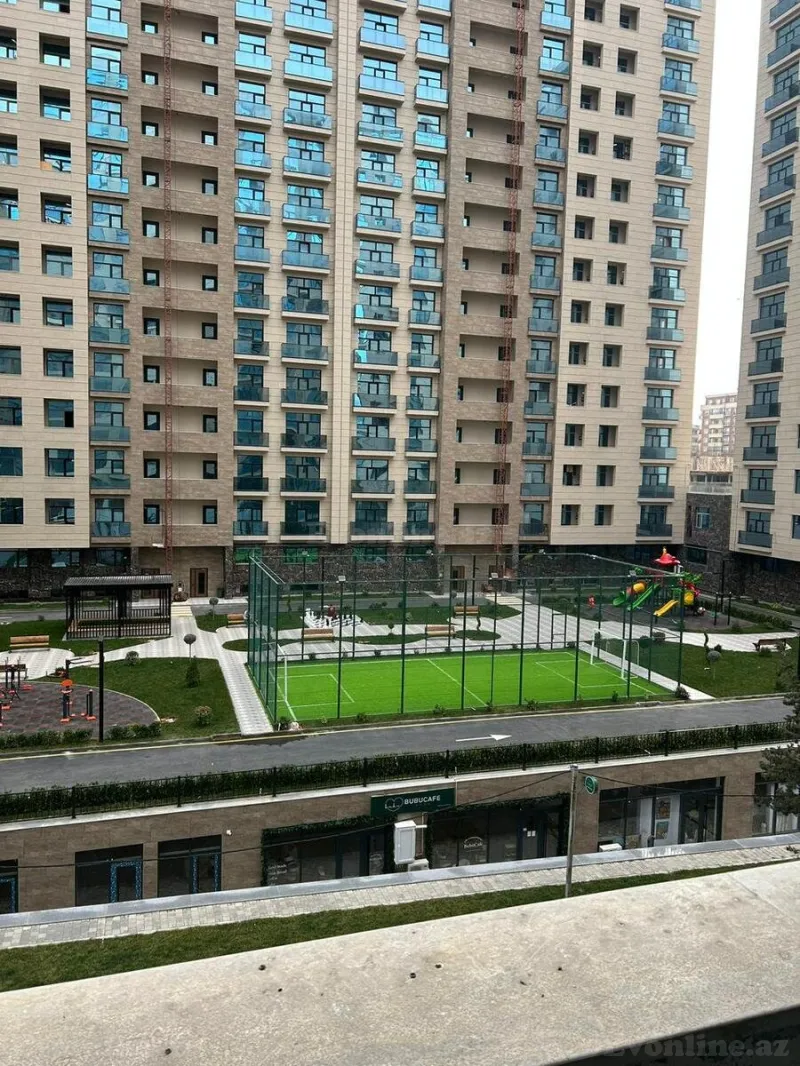 2 otaqlı Mənzil 72 m² 28 May m. Satılır