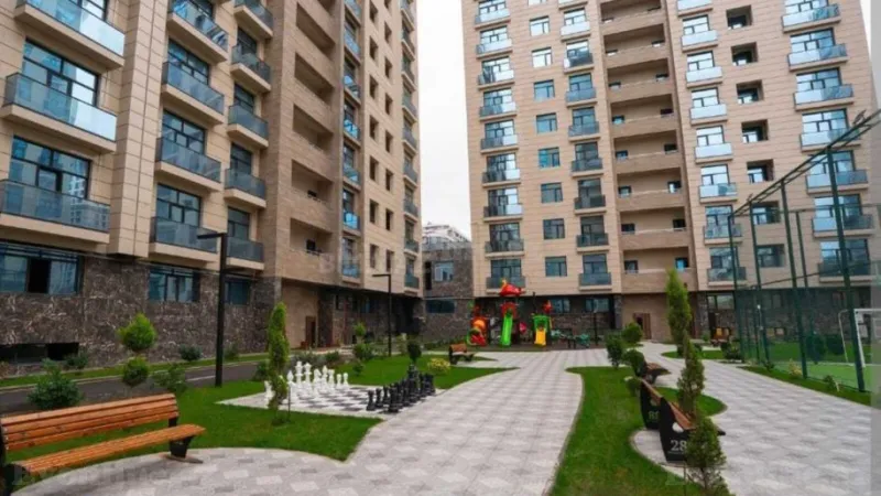 Satılır 2 otaqlı Mənzil Yeni tikili 72 m² 28 May m. - şəkil 2