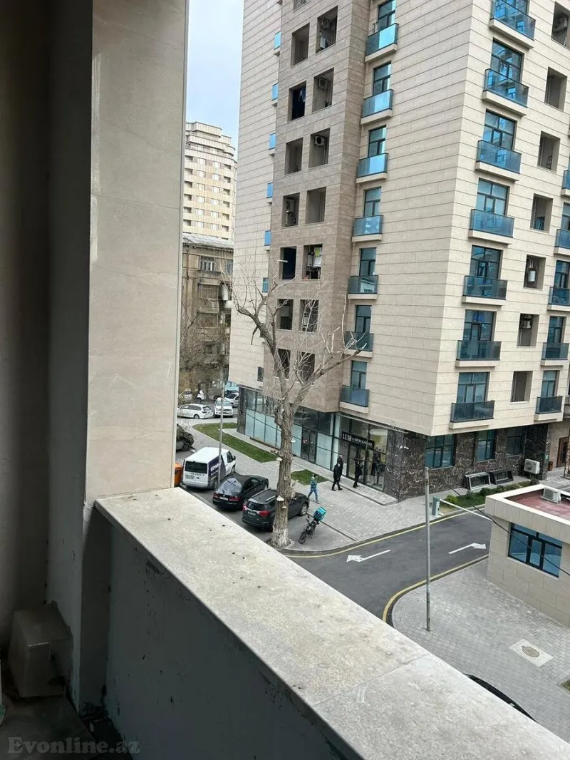 Satılır 2 otaqlı Mənzil Yeni tikili 72 m² 28 May m. - şəkil 14
