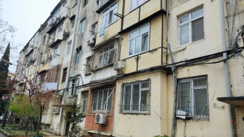 2 otaqlı Mənzil 50 m² Memar Əcəmi m. Satılır