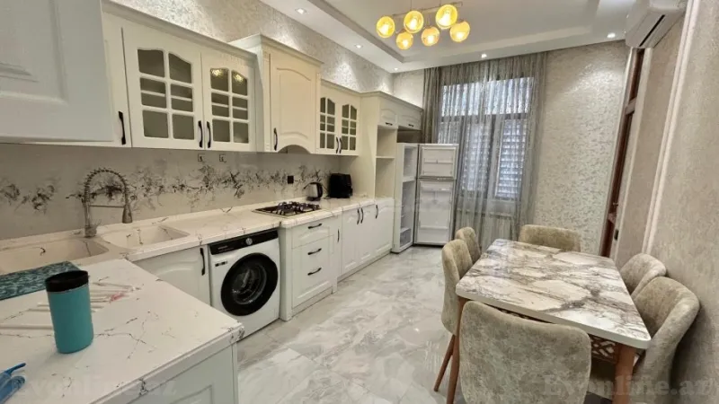 Kirayə verilir 2 otaqlı Mənzil Yeni tikili 92 m² Gənclik m.