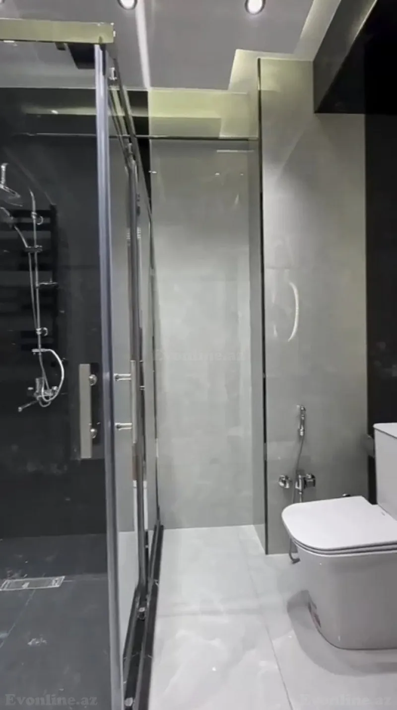 Satılır 3 otaqlı Mənzil Yeni tikili 137 m² 28 May m. - şəkil 12