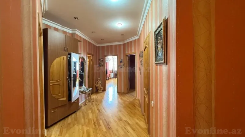 Satılır 4 otaqlı Mənzil Yeni tikili 140 m² İnşaatçılar m. - şəkil 4