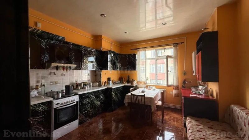 Satılır 4 otaqlı Mənzil Yeni tikili 140 m² İnşaatçılar m. - şəkil 5