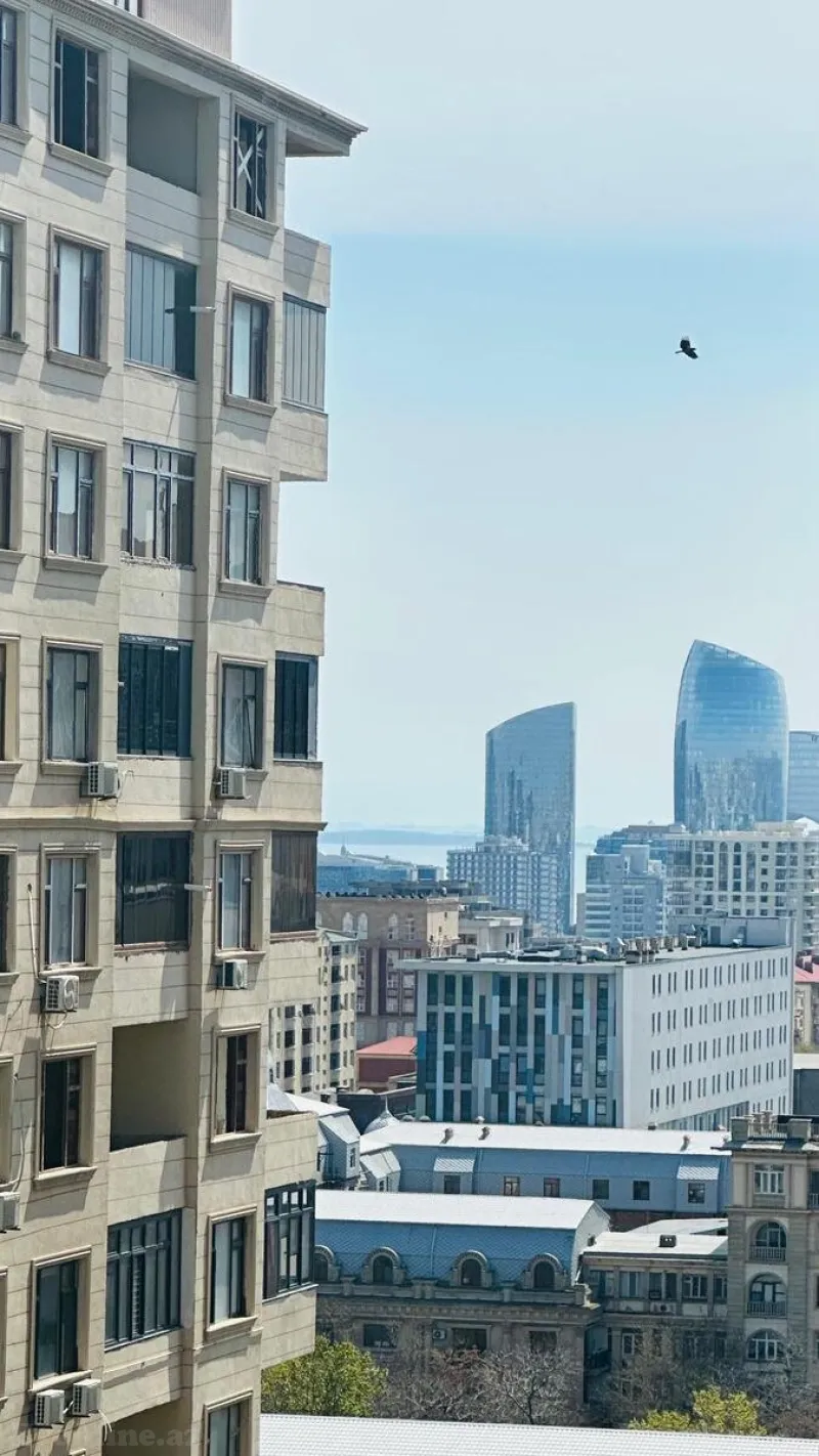 Satılır 3 otaqlı Mənzil Yeni tikili 135 m² Nəsimi r. - şəkil 14