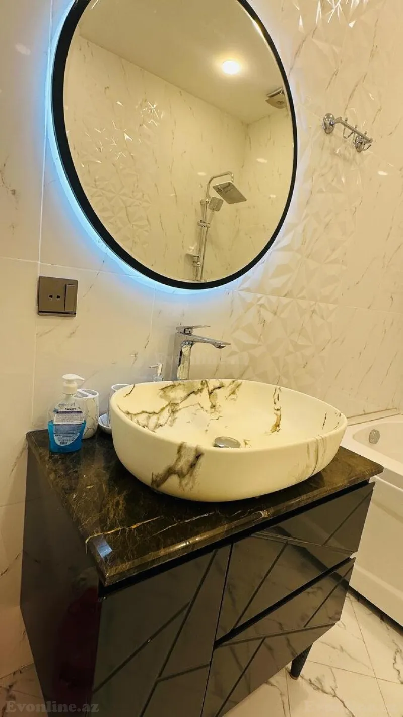 Satılır 3 otaqlı Mənzil Yeni tikili 135 m² Nəsimi r. - şəkil 16